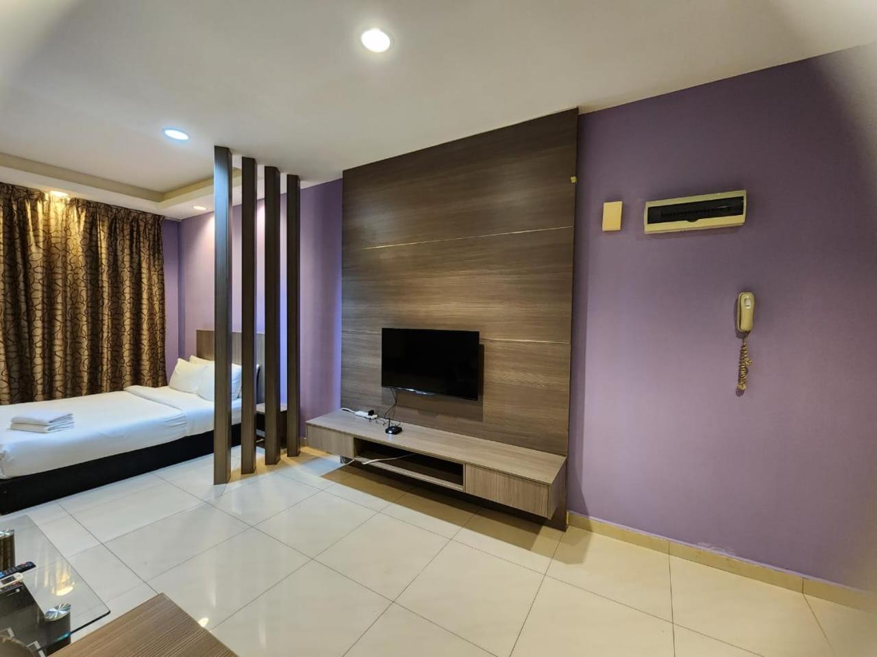 Pangsapuri Regalia Kl Infinity Pool _ By Mygehomes *
